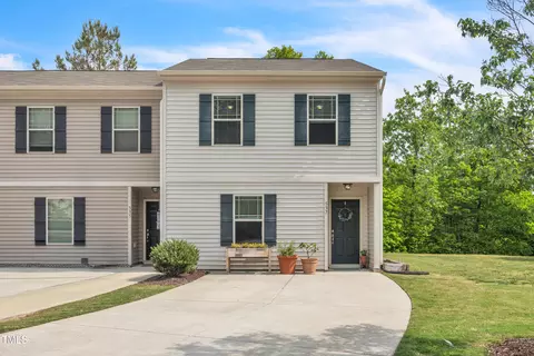 537 Hobkirks Pl, Durham, NC 27704
