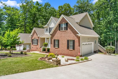 1084 Wild Briar Ln, Stem, NC 27581