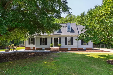 5413 Lower Creek Ct, Apex, NC 27539