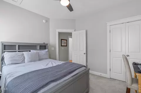 105 Bridgegate Dr, Cary, NC 27519 photo 24
