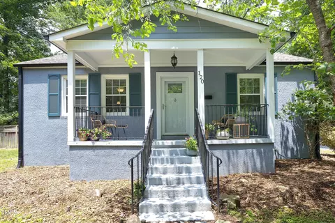 120 Pine St, Carrboro, NC 27510