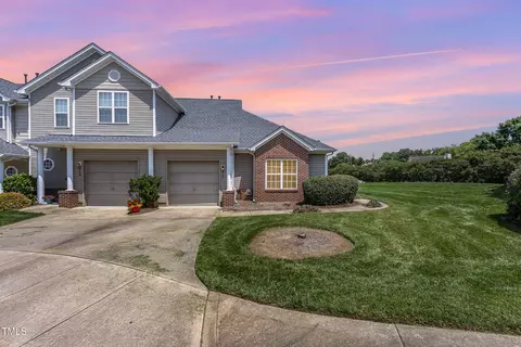 2761 Andover Glen Rd, Raleigh, NC 27604