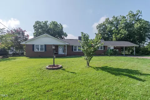 336 Goldsboro St, Newton Grove, NC 28366