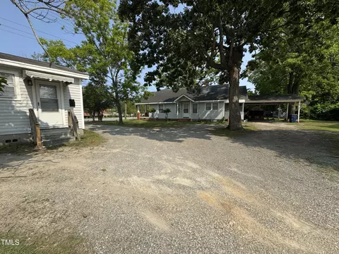 Exterior - 429 5th Brogden Rd, Smithfield, NC 27577 photo 3 of 5