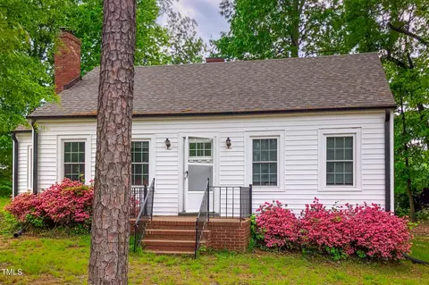 171 Magnolia Dr, Roxboro, NC 27573