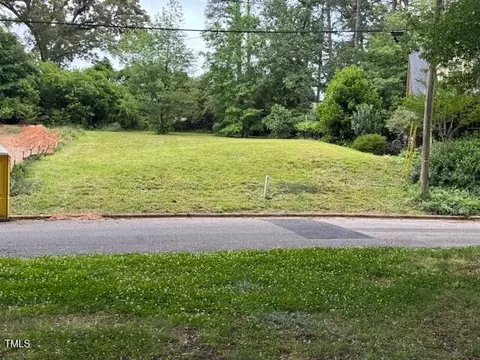2702 N Mayview Rd, Raleigh, NC 27607