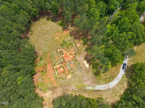 1627 Tommie Daniel Rd, Oxford, NC 27565