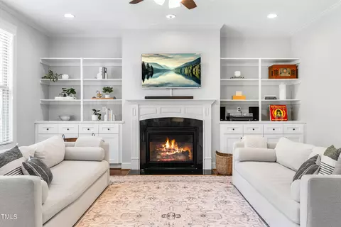 Living - 118 Fox Run Ct, Durham, NC 27705 photo 1 of 1