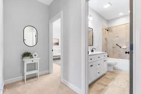 Entry Way - 118 Fox Run Ct, Durham, NC 27705 photo 6 of 7