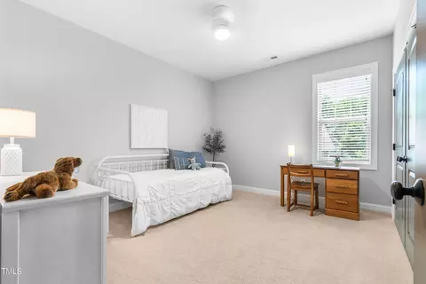 Bedroom - 118 Fox Run Ct, Durham, NC 27705 photo 4 of 10
