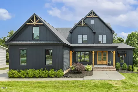 1141 Duke Farm Dr, Wake Forest, NC 27587
