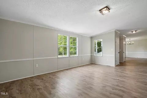 106 Loop Rd, Raeford, NC 28376 photo 9