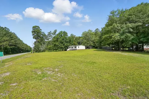 106 Loop Rd, Raeford, NC 28376 photo 31