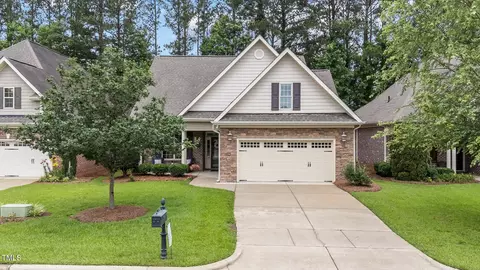 260 Easy Wind Ln, Garner, NC 27529