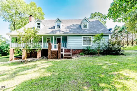 2642 Holly Springs Church Rd, Broadway, NC 27505