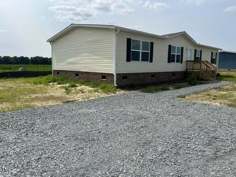 1325 Thompson Ave, Turkey, NC 28393
