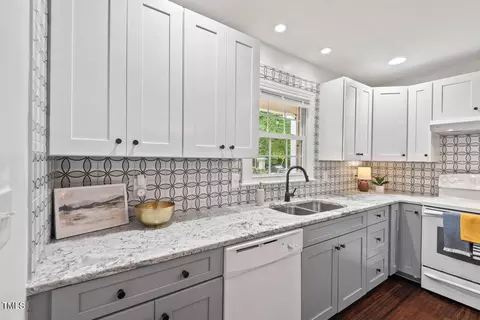Kitchen - 1207 Grant St, Durham, NC 27701 photo 6 of 7