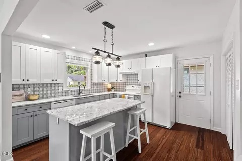 Kitchen - 1207 Grant St, Durham, NC 27701 photo 4 of 7
