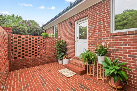 Exterior - 3912 Kildrummy Dr, Durham, NC 27705 photo 9 of 9