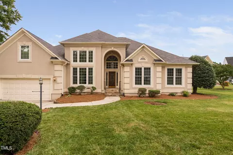 101 Deerwalk Ct, Cary, NC 27513