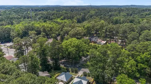 View/Area - 2712 Broad St, Durham, NC 27704 photo 4 of 4
