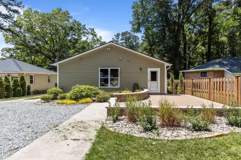 Exterior - 2712 Broad St, Durham, NC 27704 photo 4 of 16