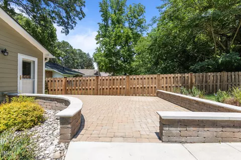 Exterior - 2712 Broad St, Durham, NC 27704 photo 6 of 16