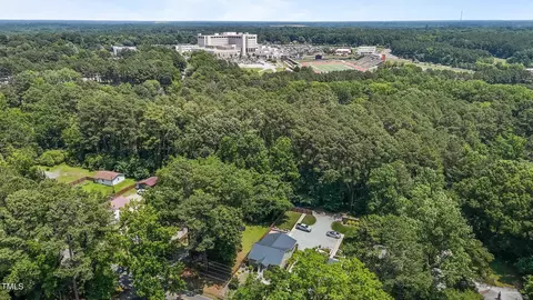 View/Area - 2712 Broad St, Durham, NC 27704 photo 2 of 4