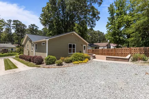 Exterior - 2712 Broad St, Durham, NC 27704 photo 3 of 16