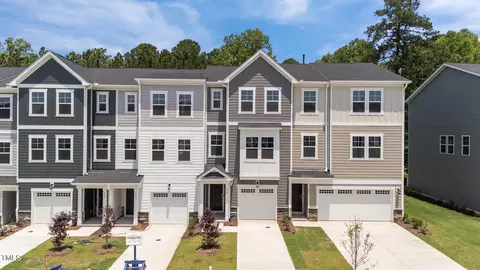 420 Deercroft Dr, Apex, NC 27539 photo 1