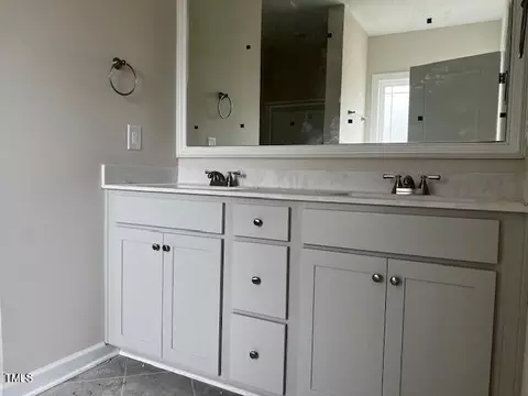 Bath - 809 Olive Br, Smithfield, NC 27577 photo 2 of 2