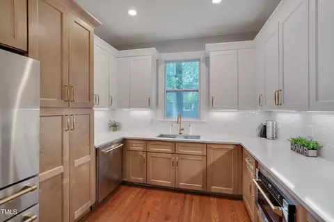 924 W Trinity Ave, Durham, NC 27701 photo 14