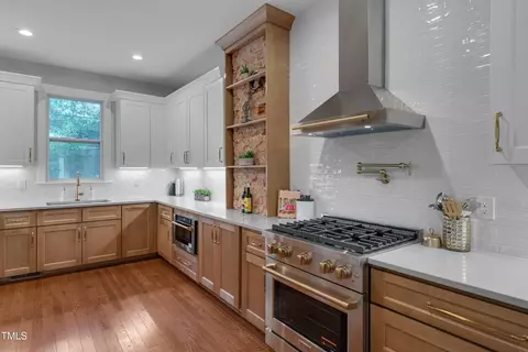 924 W Trinity Ave, Durham, NC 27701 photo 13