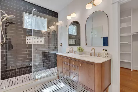 924 W Trinity Ave, Durham, NC 27701 photo 19