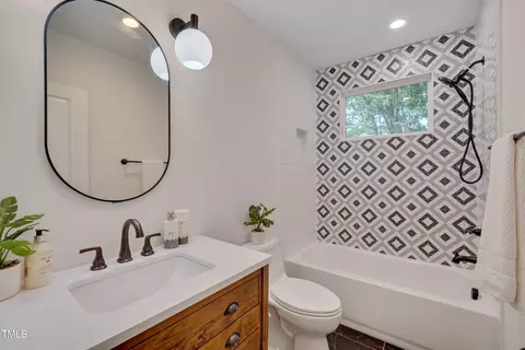 924 W Trinity Ave, Durham, NC 27701 photo 29