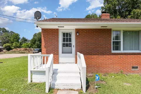 1209 Bobbitt Dr, Garner, NC 27529 photo 4