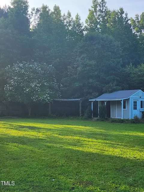 Exterior - 133 Rustic Ln, Smithfield, NC 27577 photo 4 of 5