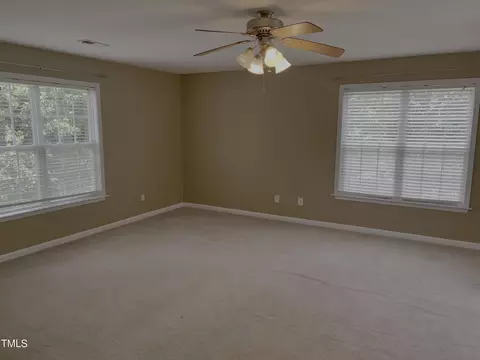 Bedroom - 133 Rustic Ln, Smithfield, NC 27577 photo 5 of 5