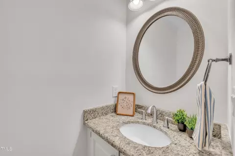 Bath - 100 Windvale Ct, Cary, NC 27518 photo 1 of 5