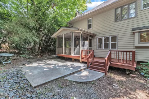 Exterior - 100 Windvale Ct, Cary, NC 27518 photo 9 of 10