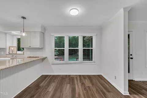 Dining - 100 Windvale Ct, Cary, NC 27518 photo 3 of 3