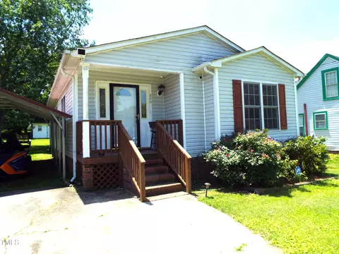 220 Howard St, Burlington, NC 27217