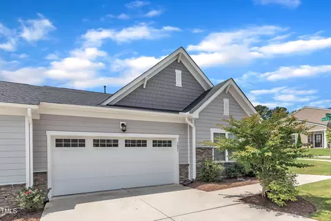 1021 Shellbank Dr, Durham, NC 27703 photo 5