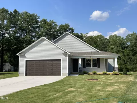 175 Oakfield Trace Dr, Four Oaks, NC 27524