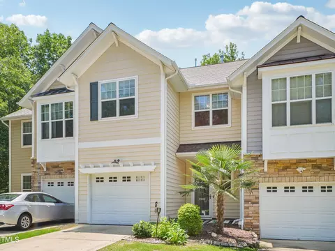 903 Grace Point Rd, Morrisville, NC 27560