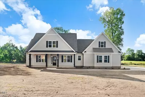 110 Kelly Dr, Goldsboro, NC 27530