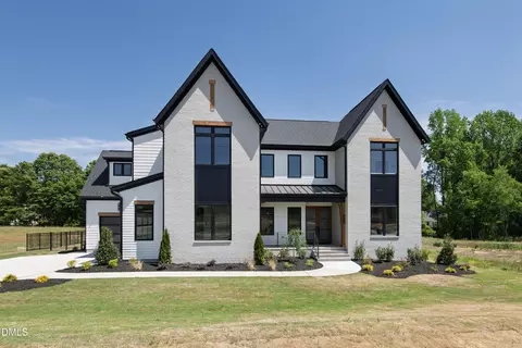 5841 Carriage Gate Dr, Raleigh, NC 27603