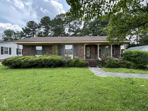 2208 Linden Ave, Kinston, NC 28501