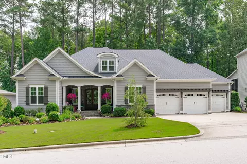 2121 Vecchio Ln, Apex, NC 27502