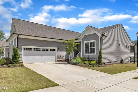 704 Haven Peak Ln, Wake Forest, NC 27587